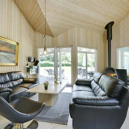 Hughe - 300m From The Sea By Interhome * Rødby